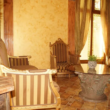 Хотел Boutique Troy