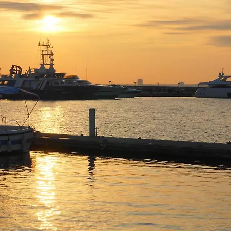 Boutique Troy Hotel Sveti Vlas